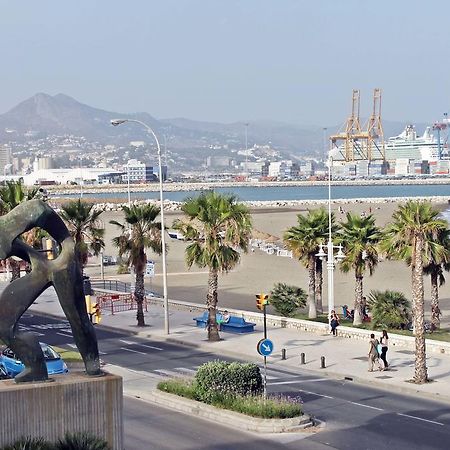 Neptuno Apartment: Sun, Beach And Relax In Huelin マラガ エクステリア 写真